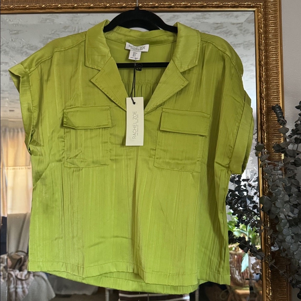 NWT Rachel Zoe Pleated Satin Pullover Blouse ✨ Utility Pocket Luxe Top - Picture 2 of 7